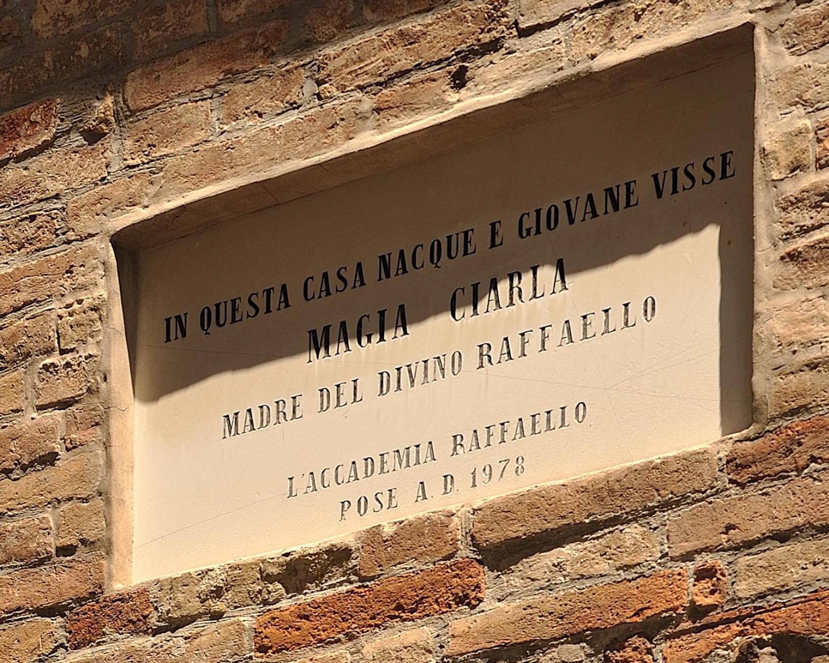 Hotel Raffaello - Self Check-In Free Urbino Exterior photo